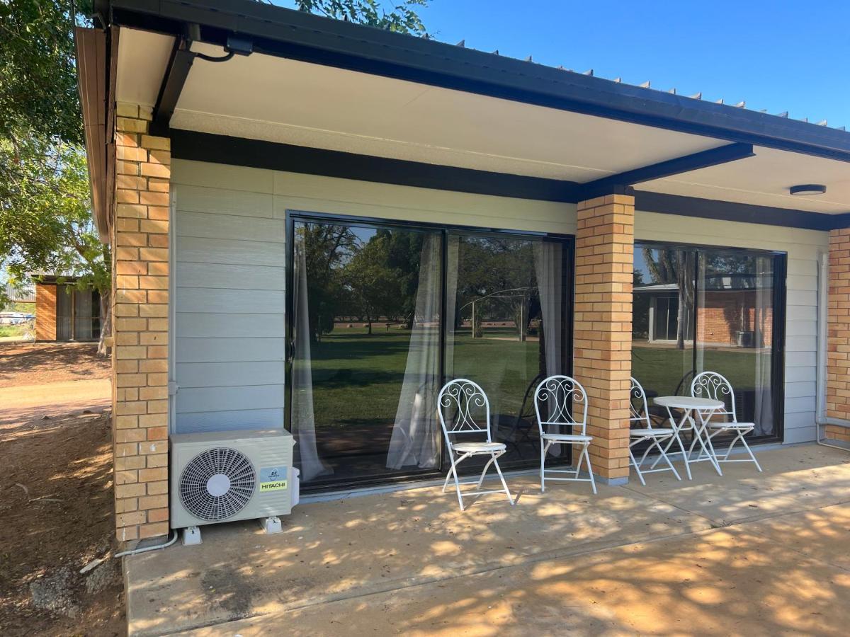 Jumbuck Motor - Pool - Pet Friendly Section - King Beds Motel 3*